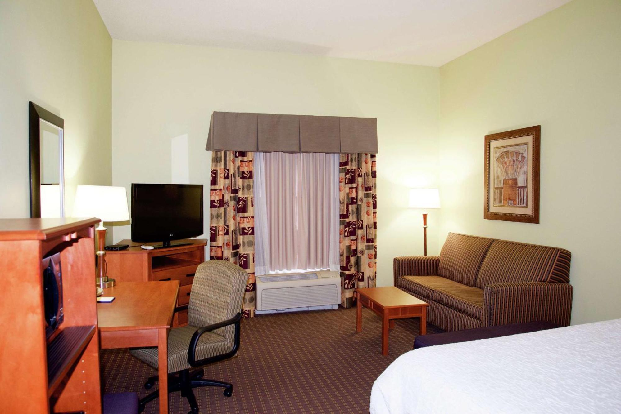 Hampton Inn & Suites Moline-Quad City Int'L Aprt Екстериор снимка